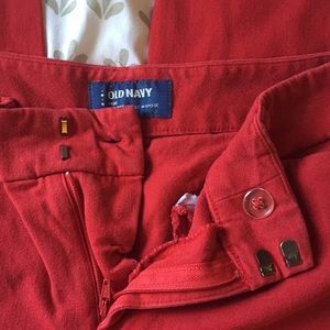 old navy red pants
